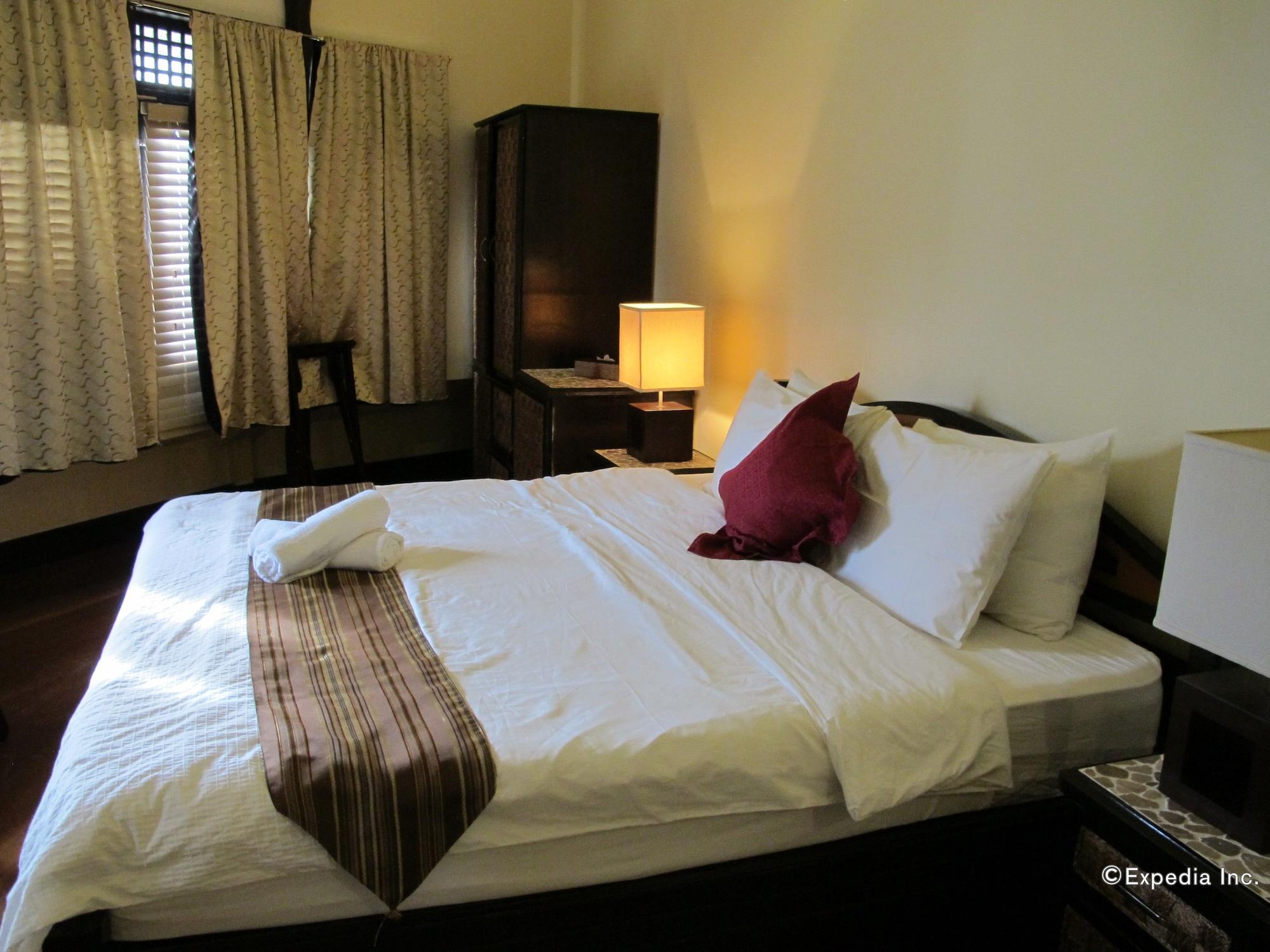 Utopia Resort & Spa Puerto Galera Εξωτερικό φωτογραφία