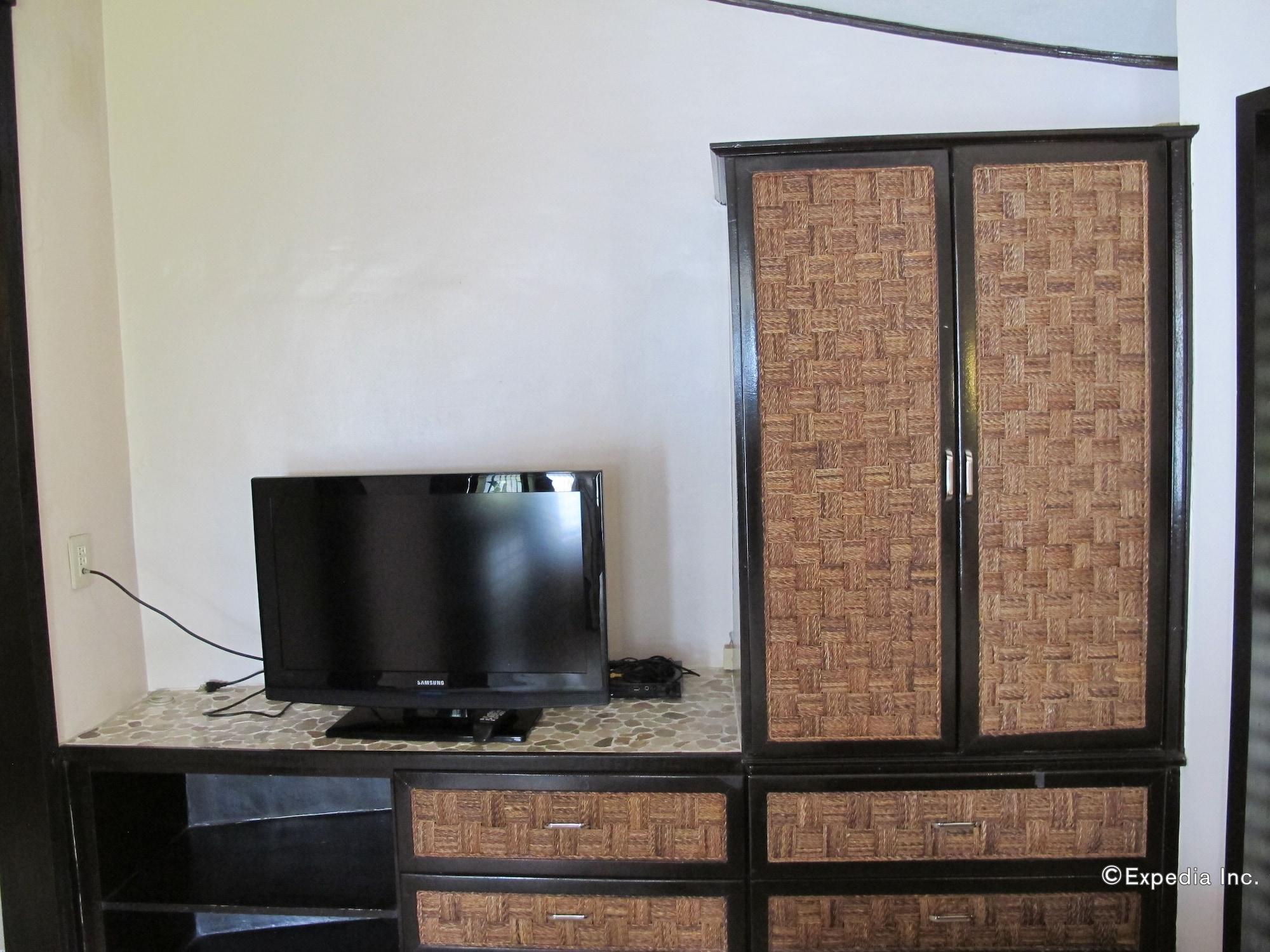 Utopia Resort & Spa Puerto Galera Εξωτερικό φωτογραφία