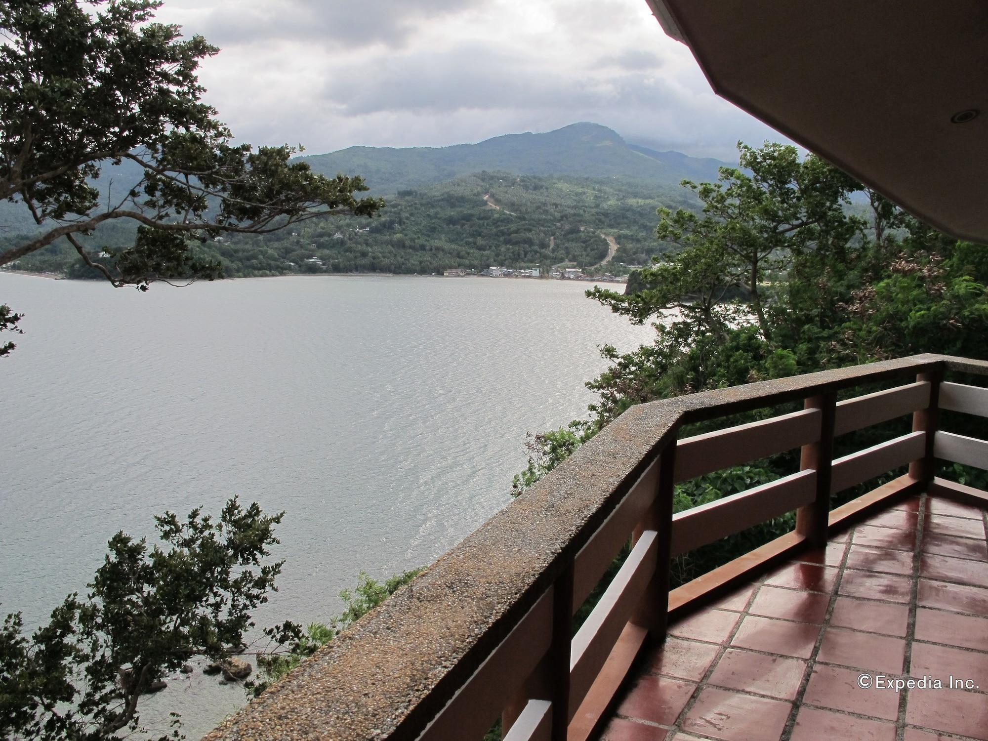 Utopia Resort & Spa Puerto Galera Εξωτερικό φωτογραφία