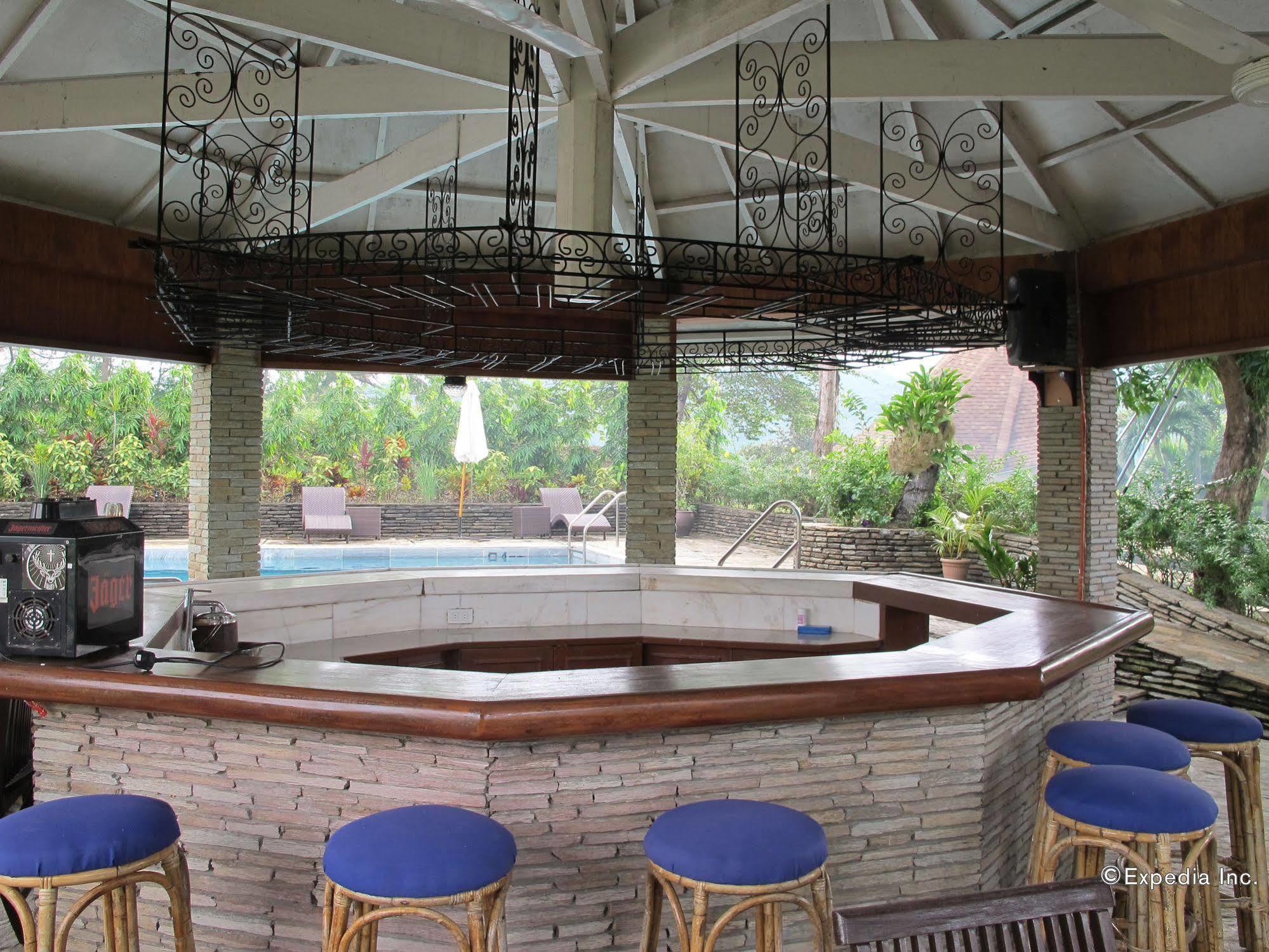 Utopia Resort & Spa Puerto Galera Εξωτερικό φωτογραφία